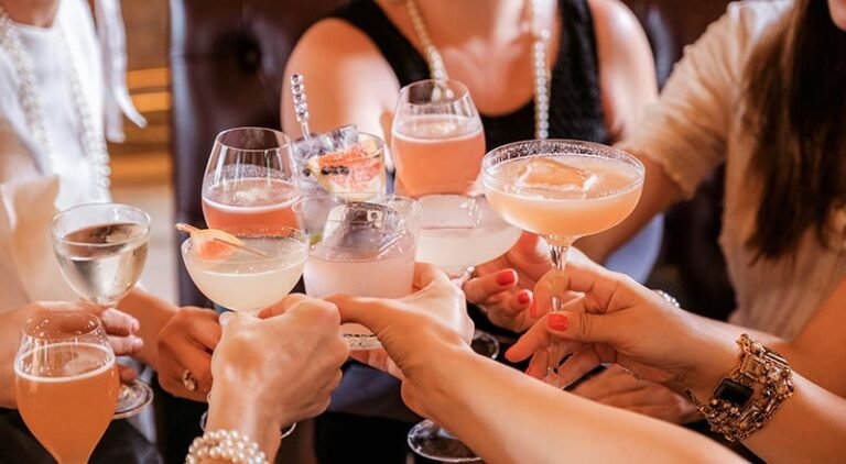 Here’s the Dubai ladies’ nights that offer free drinks… 