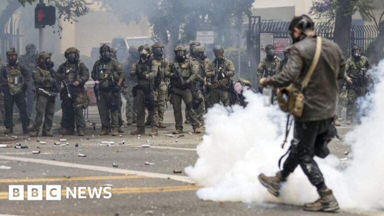 Trump deploys National Guard after clashes in LA Trump deploys National Guard after clashes in LA