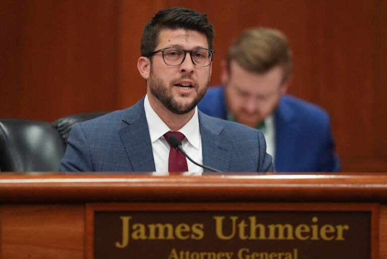 Florida AG held in civil contempt for disobeying order; ‘litigants cannot change the plain meaning of words,’ judge says