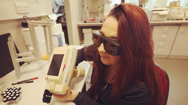 What does space smell like? This perfume-making astrobiologist is trying to find out What does space smell like? This perfume-making astrobiologist is trying to find out