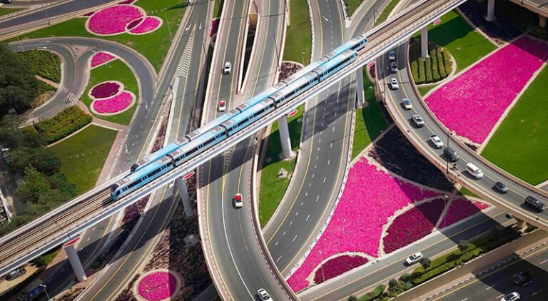 Dubai Metro to extend hours this weekend