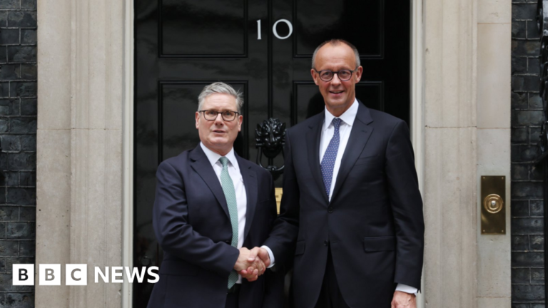 Germany to tighten people-smuggling law by end of year