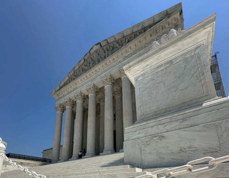 The Ten Commandments return to classrooms: What will the Supreme Court do?