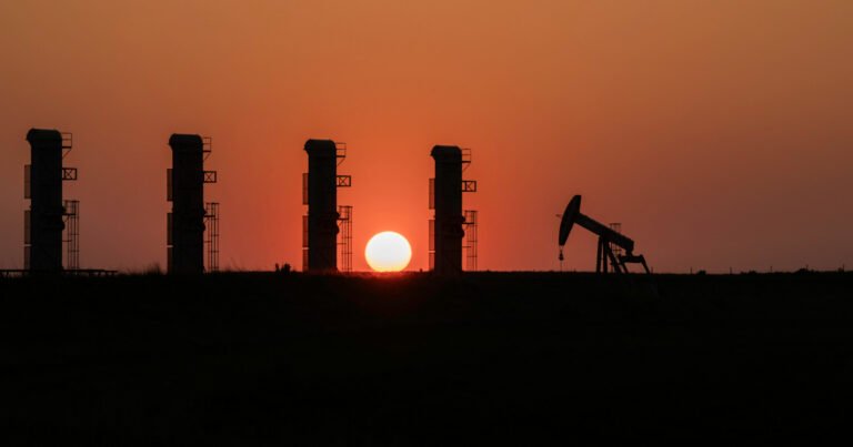 How Do North Dakota’s Oil and Gas Royalty Protections Compare to Other States’? — ProPublica