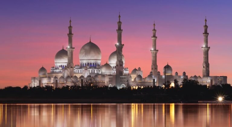 Diya lights up Sheikh Zayed Grand Mosque Diya lights up Sheikh Zayed Grand Mosque