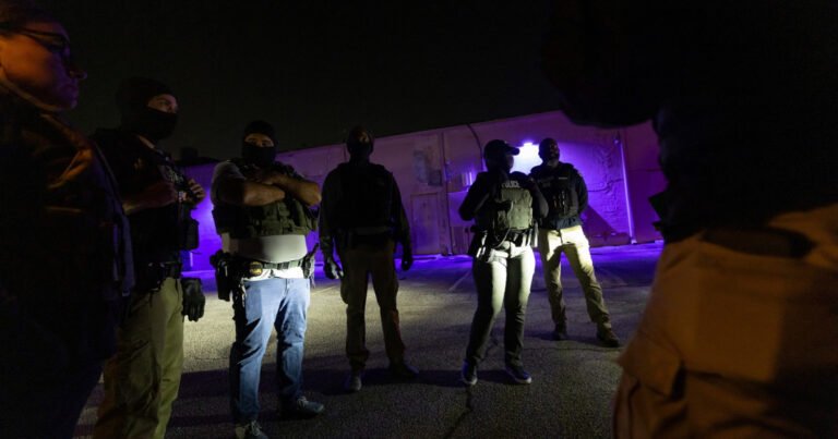 How Trump is Building a Violent, Shadowy Federal Police Force — ProPublica How Trump is Building a Violent, Shadowy Federal Police Force — ProPublica