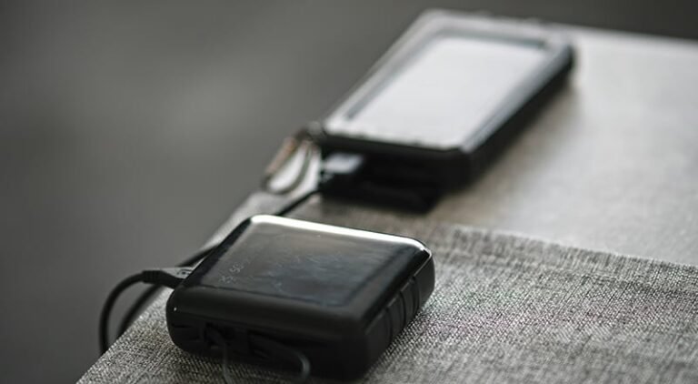 Another UAE airline has banned power banks