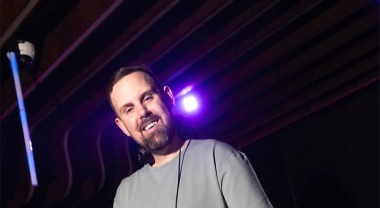 The UAE according to DJ Dean Curtis The UAE according to DJ Dean Curtis