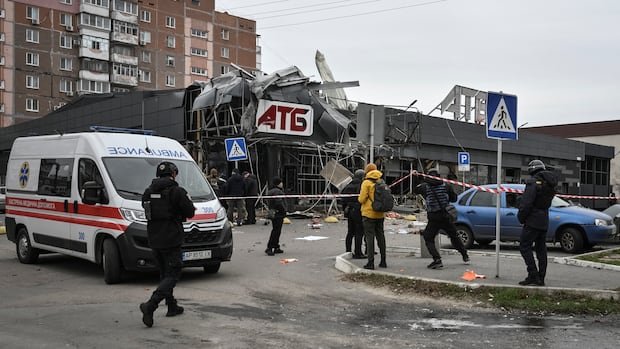 Zelenskyy offers to drop NATO aspirations, remains against ceding territory to Russia Zelenskyy offers to drop NATO aspirations, remains against ceding territory to Russia