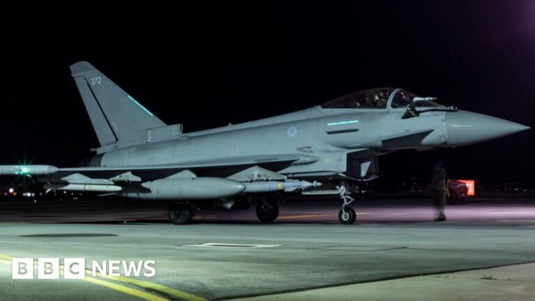 UK-French air strike targets IS arms dump in Syria