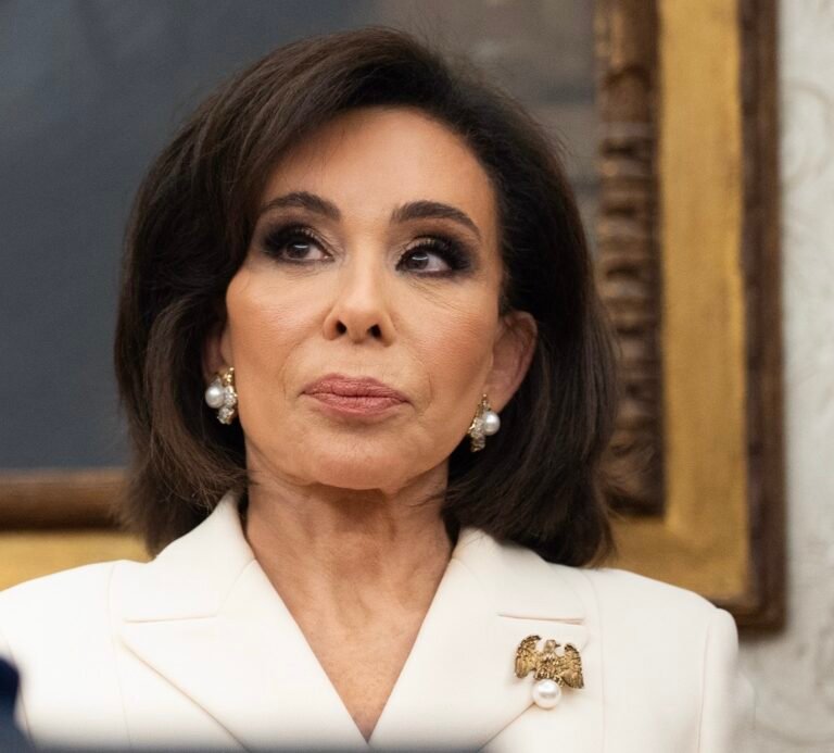 Failed indictment of 6 Democratic lawmakers blamed on Jeanine Pirro-picked prosecutors