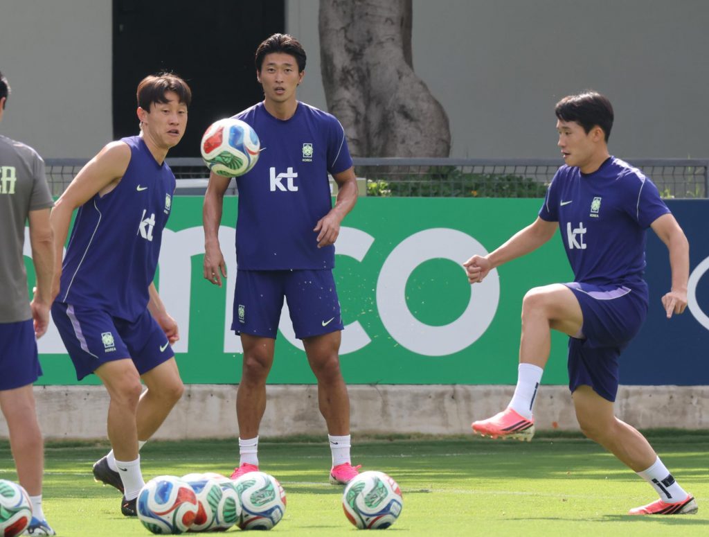 Korea clinging to last spot to qualify for knockouts – The Korea Times