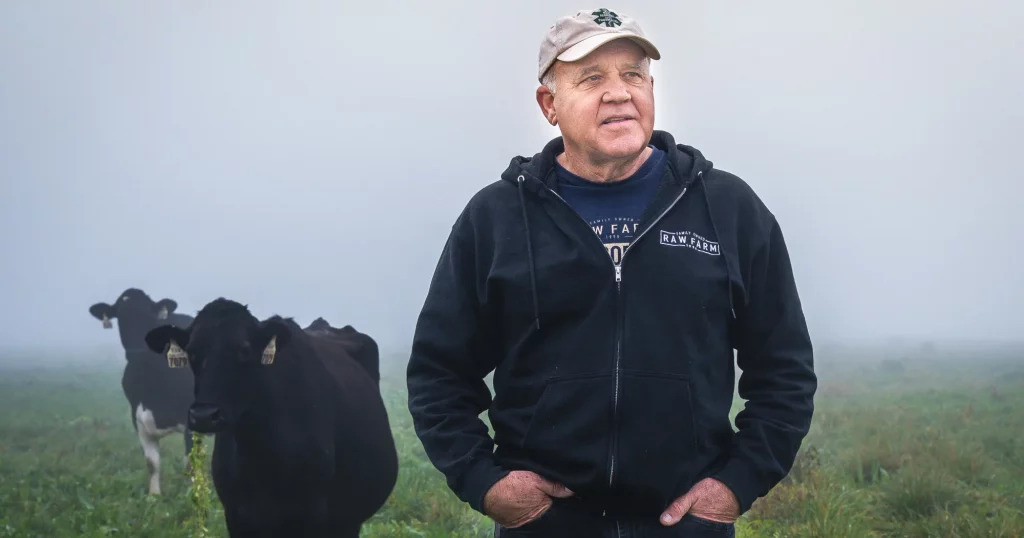 Mark McAfee Promotes the Wonders of Raw Milk. It Has Sickened Hundreds, Regulators Say. — ProPublica Mark McAfee Promotes the Wonders of Raw Milk. It Has Sickened Hundreds, Regulators Say. — ProPublica