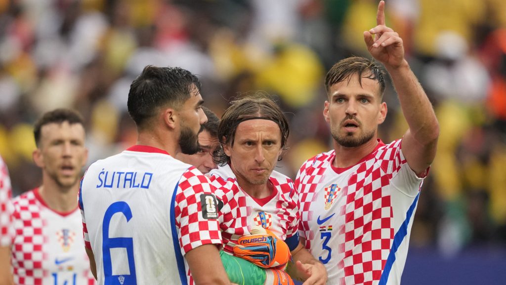 If Croatia loses in World Cup today what happens? If Ghana loses?