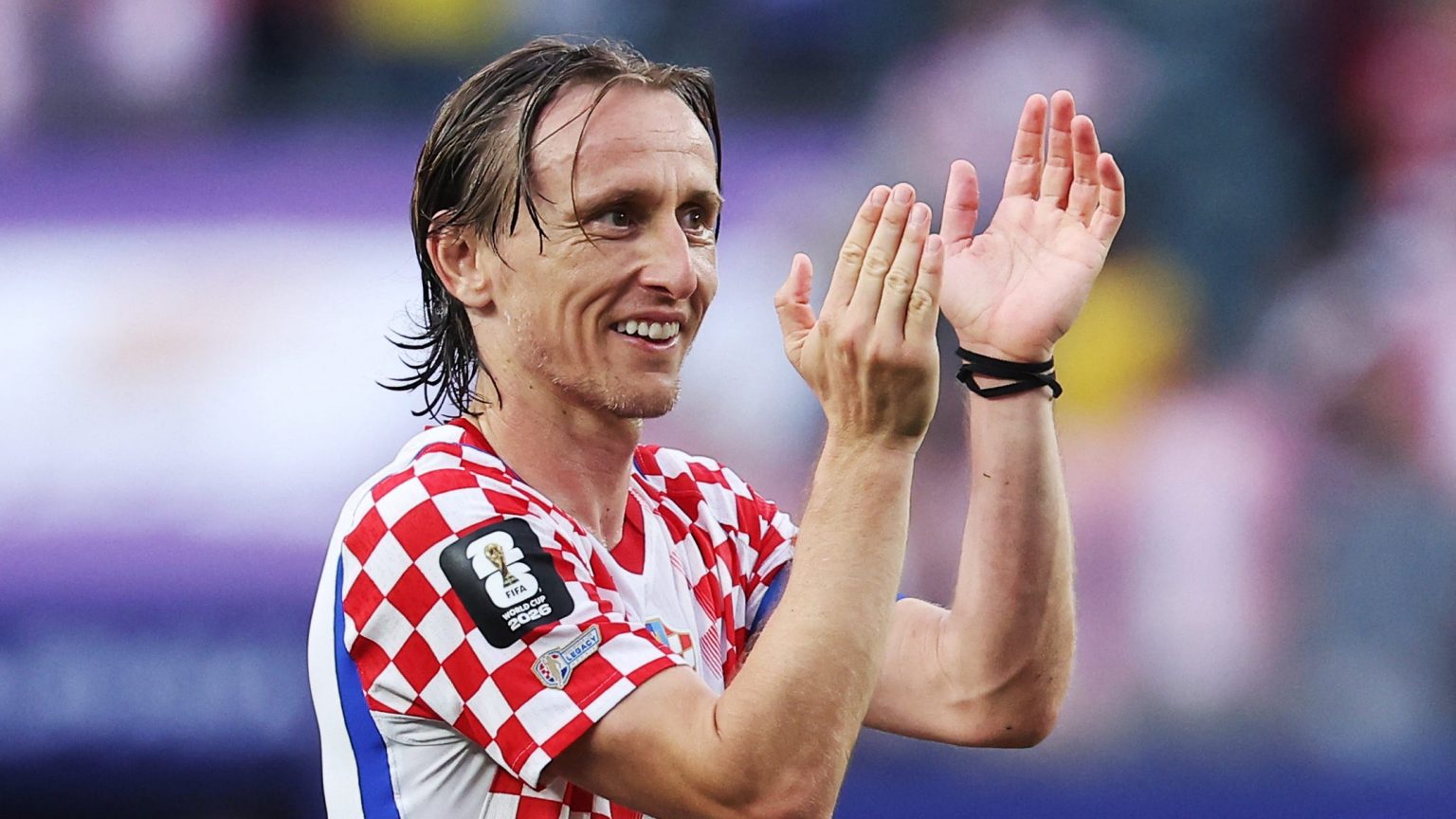 Croatia reaches World Cup knockout round of 32 after defeat of Ghana | Recap, highlights