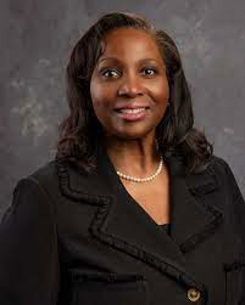 Lisa Cook: Breaking Barriers and Battling Political Pressure at the Federal Reserve