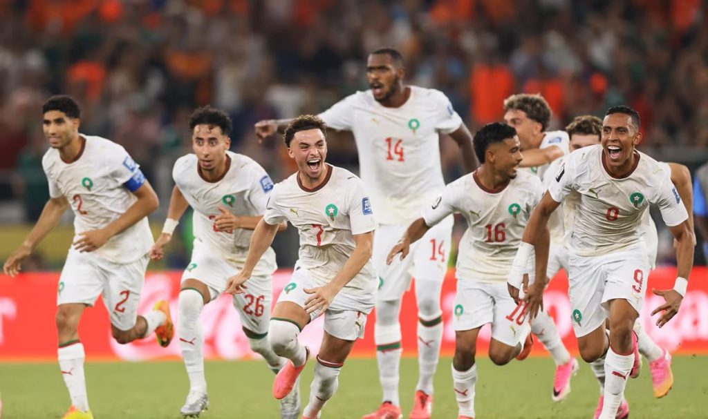 Morocco stun Netherlands on penalties to reach World Cup last 16