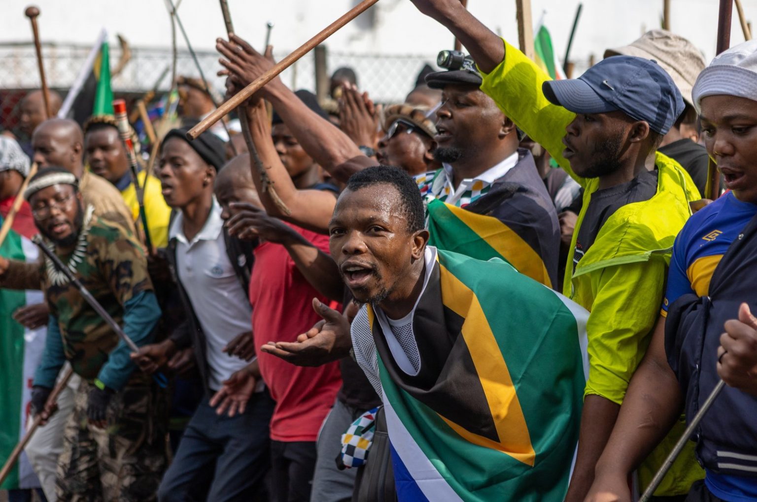 Thousands hit streets in S. Africa as anti Thousands hit streets in S. Africa as anti