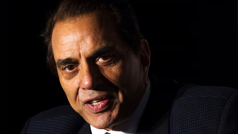 Dharmendra, Iconic Bollywood Actor and Action Star, Dies at 89