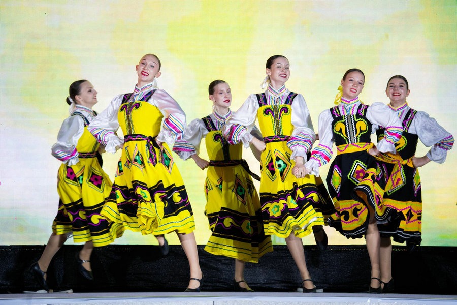 Heihe dance competition opens with China-Russia friendship matches