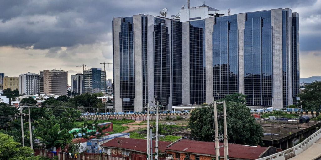 Nigeria's central bank to track every retail dollar