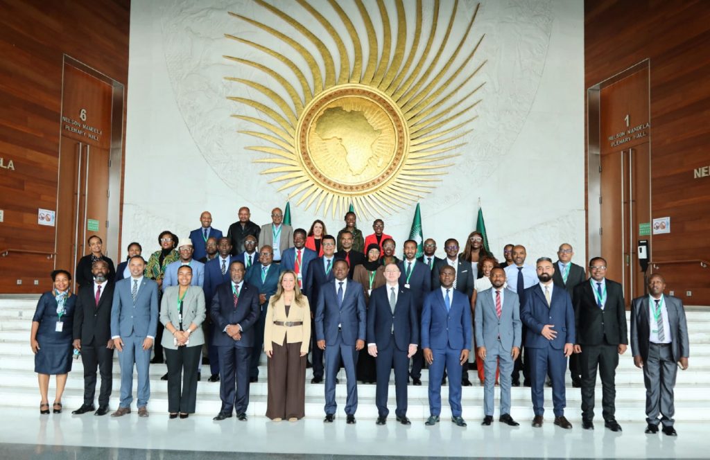 Africa Moves to Capture Trillions in Carbon Finance, Trains Diplomats for Global Climate Market Negotiations Africa Moves to Capture Trillions in Carbon Finance, Trains Diplomats for Global Climate Market Negotiations