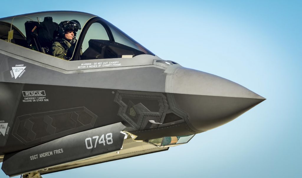 UK’s first F-35As bought for training, not NATO nuclear role UK’s first F-35As bought for training, not NATO nuclear role