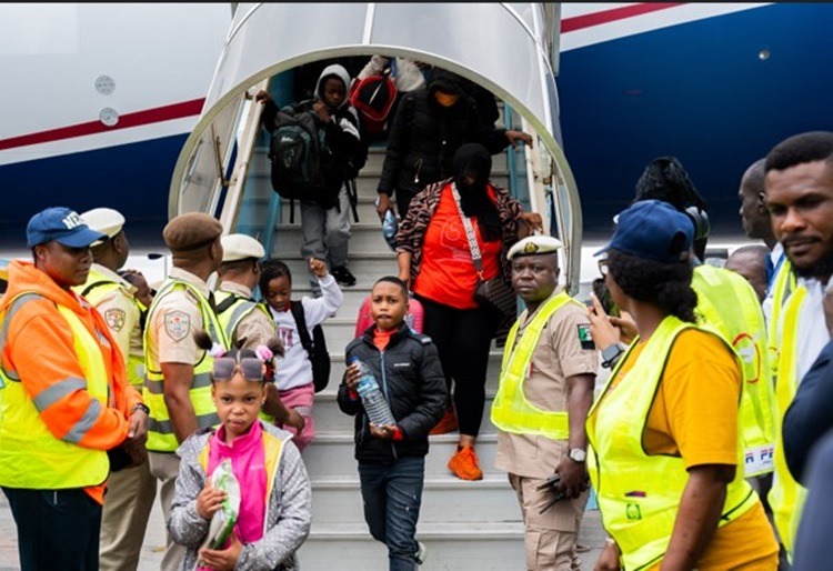Xenophobic Attacks: Nigeria Ends South Africa Evacuation as Ghana Begins Fresh Airlift Of 900 Citizens Xenophobic Attacks: Nigeria Ends South Africa Evacuation as Ghana Begins Fresh Airlift Of 900 Citizens