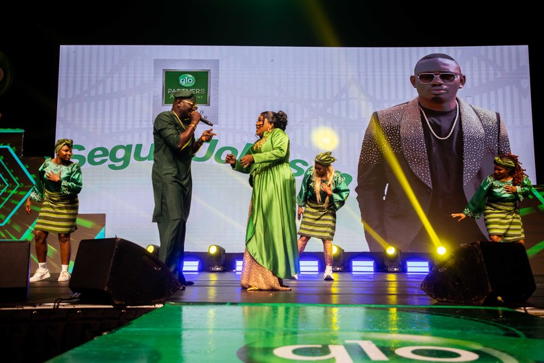 Globacom celebrates excellence at the 2026 Dealers’ Award Ceremony, rewards outstanding partners with brand-new cars and premium prizes