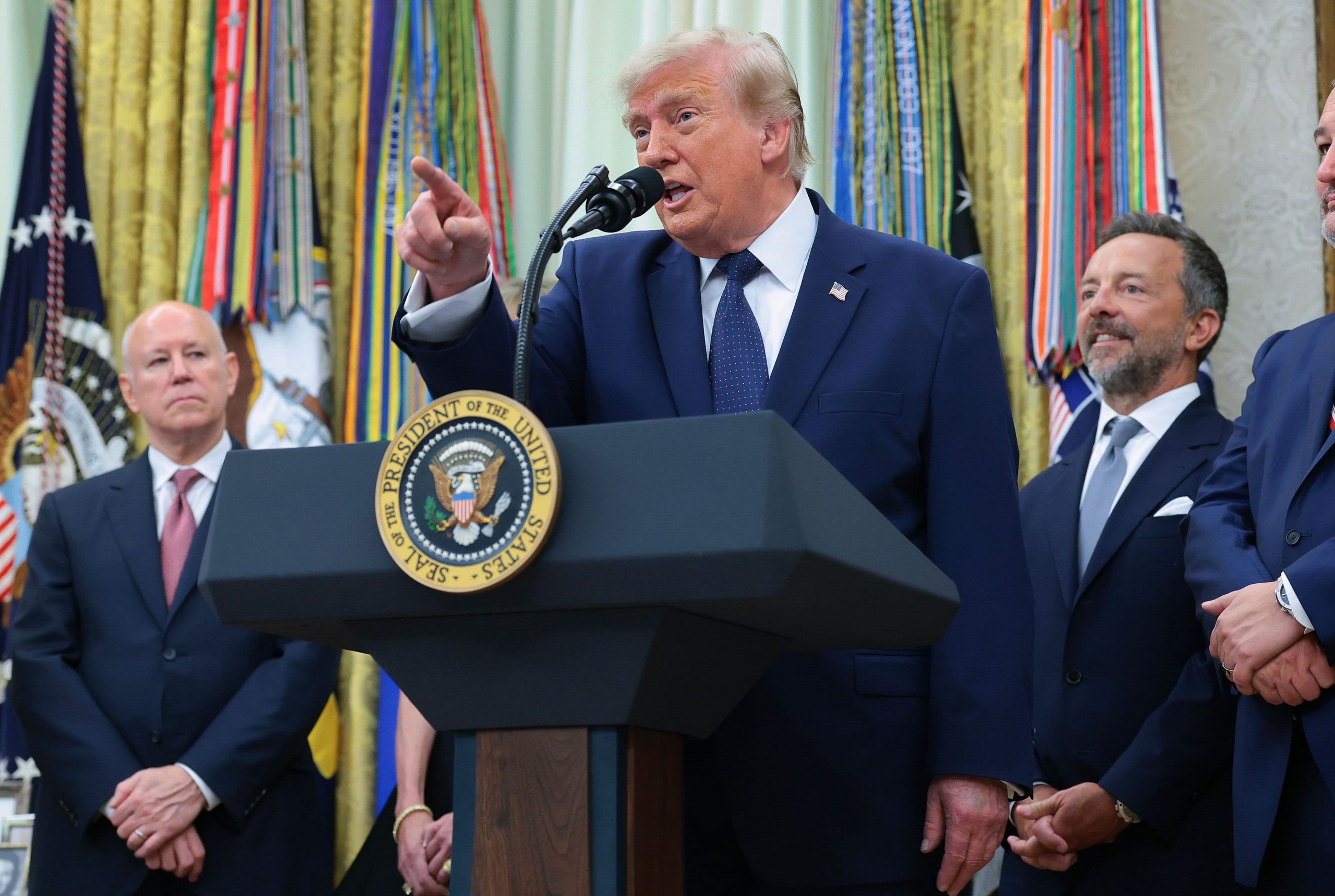 South Africa’s Government Pleased as Trump Struggles Ahead of Midterms