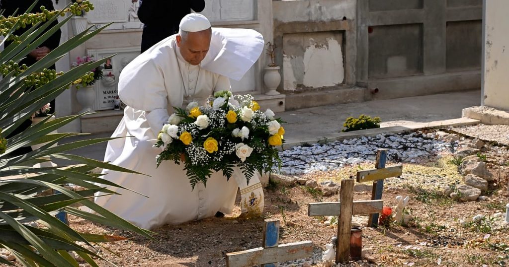 Pope marks July 4 by praying in Lampedusa for migrants who died seeking freedom and prosperity